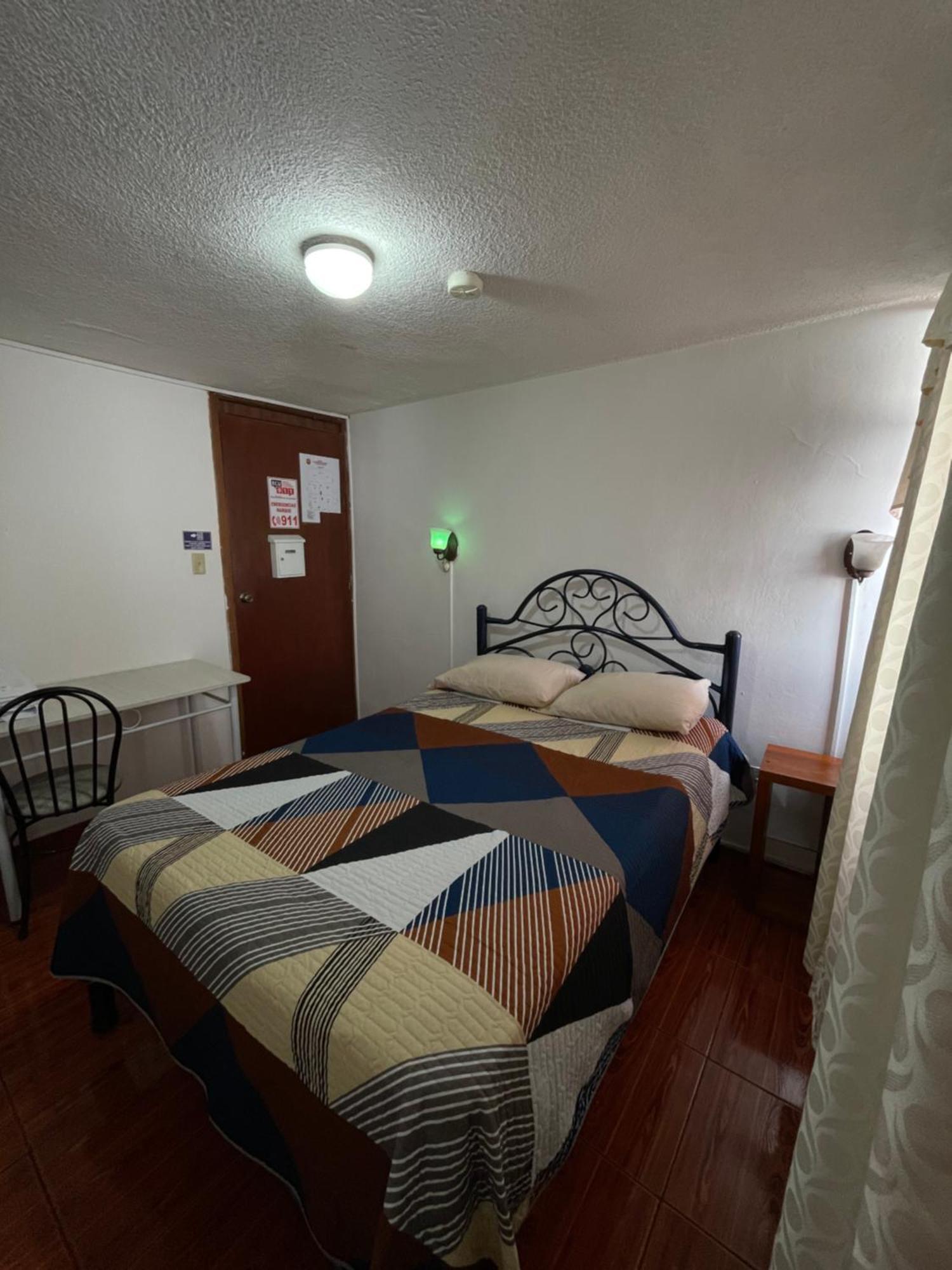 Hostal La Escondida De Quito Del Norte Dış mekan fotoğraf