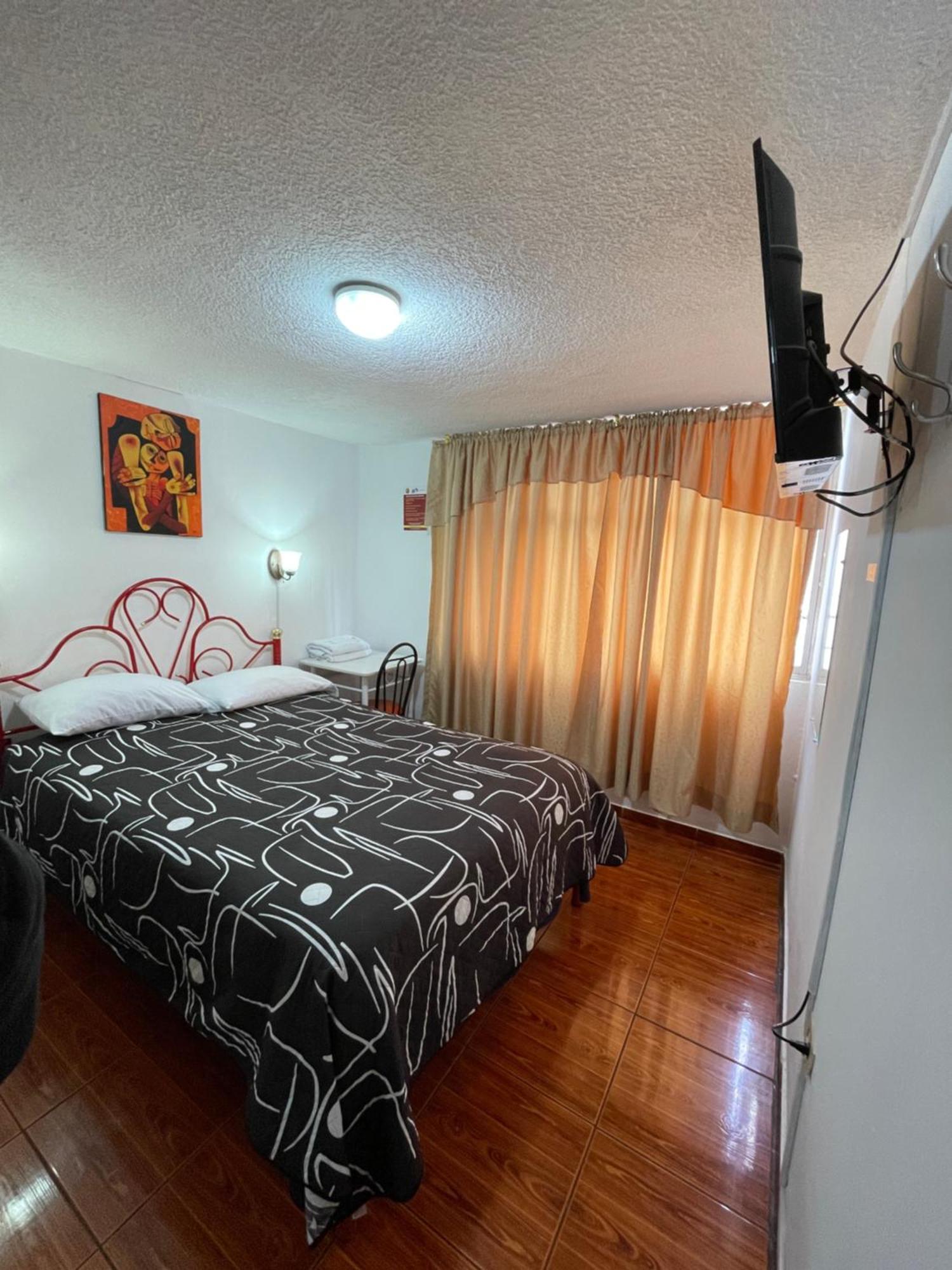 Hostal La Escondida De Quito Del Norte Dış mekan fotoğraf